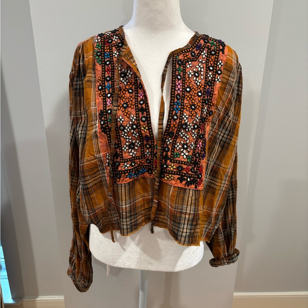 Embroidered Plaid Boho Pullover in Plaid